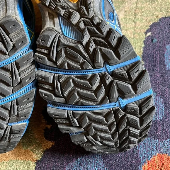 Asics Blue and Yellow Athletic Shoes Lightweight Breathable Design - Picture 9 of 16